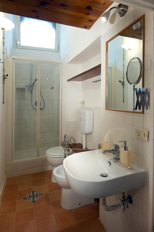 Domus Decumana a Palazzo Petrucci Apartment Napoli Cameră foto